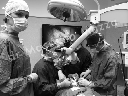 dr. mazza in sala operatoria